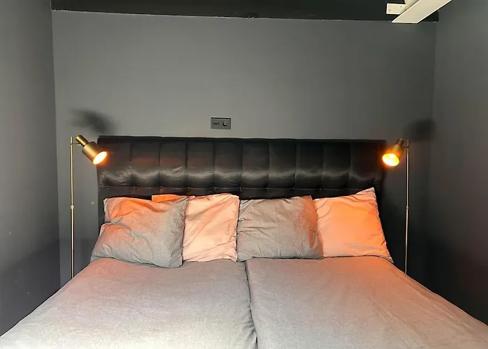 Aan De Gracht * Ντελφτ